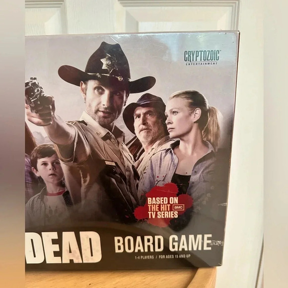 AMC ~ The Walking Dead NIB and SEALED board game. A true collector’s item! - Picture 4 of 8